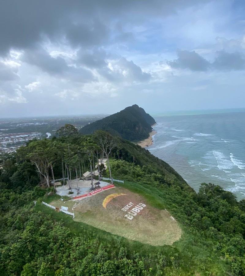 Bukit Bubus paragliding — pilot photo 2