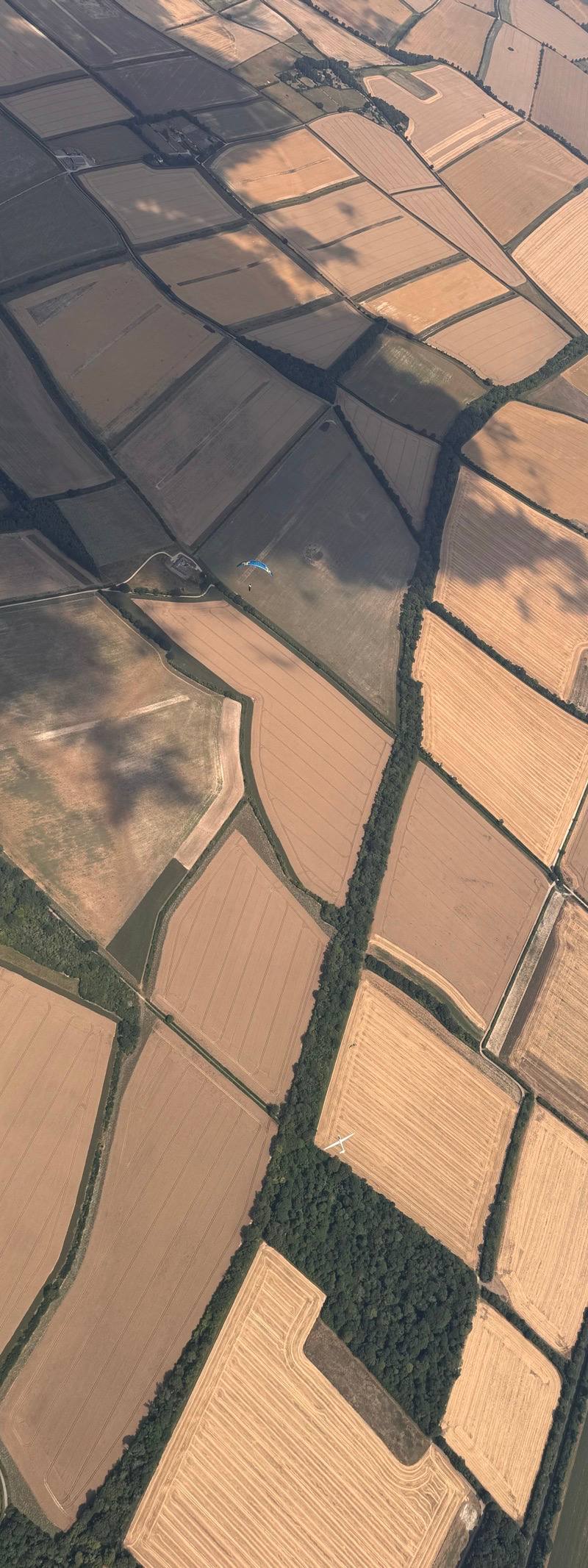 Combe Gibbet paragliding — pilot photo 2